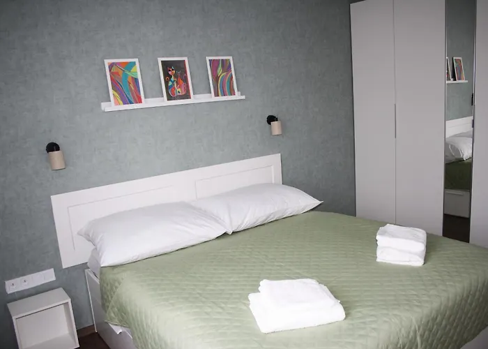 Apartament With Ap Garden 2 *